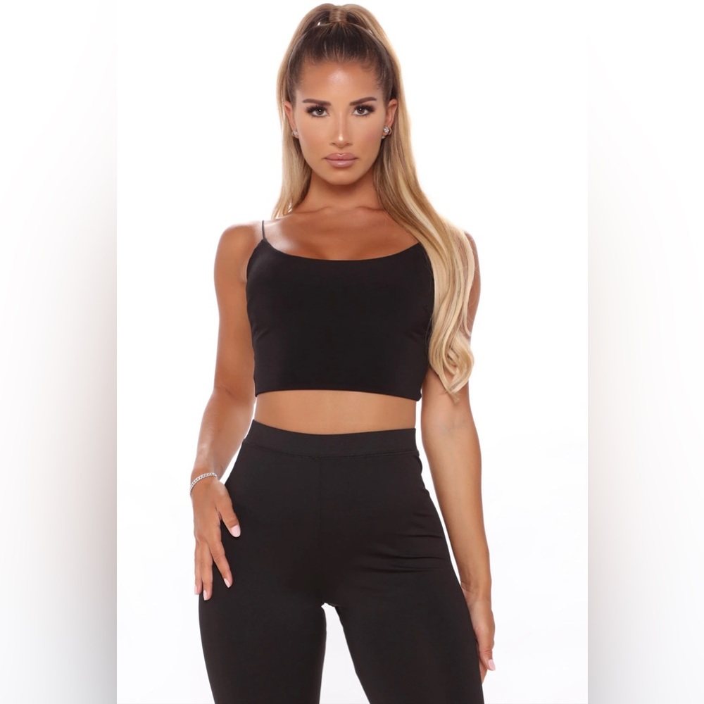 Fashion Nova: Lace Up To It Cropped Top - Black